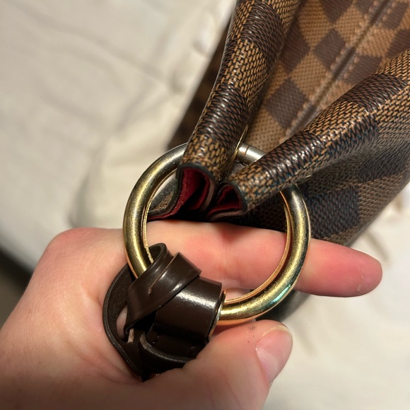 AUTHENTIC Louis Vuitton Graceful MM - Picture 9 of 11